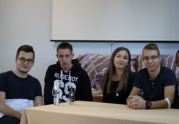 Prezent - nie tylko pod choinką