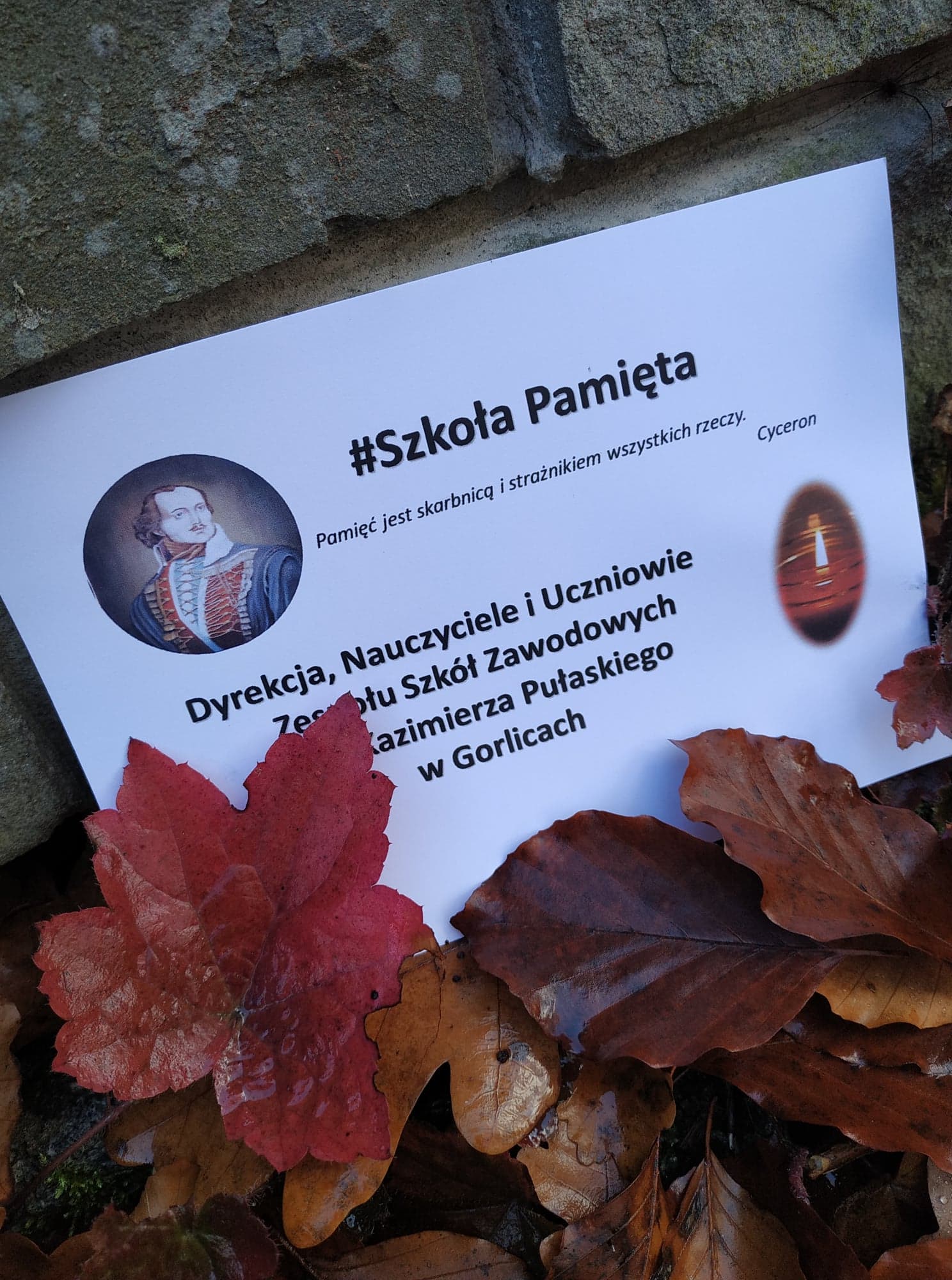 #Szkoła Pamięta - przeszłość zapisana w pamięci